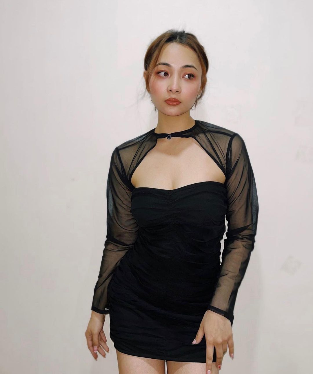 Black Asymmetric Gathered Dress With Detachable Sleeves