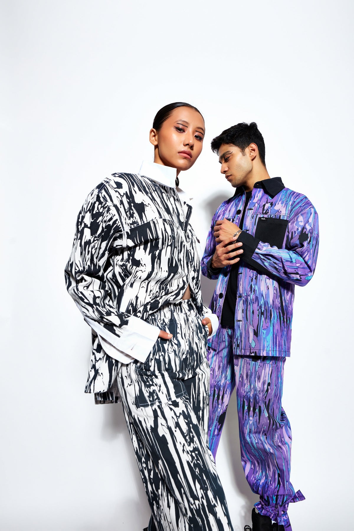 Abstract Print Twill Shacket- White