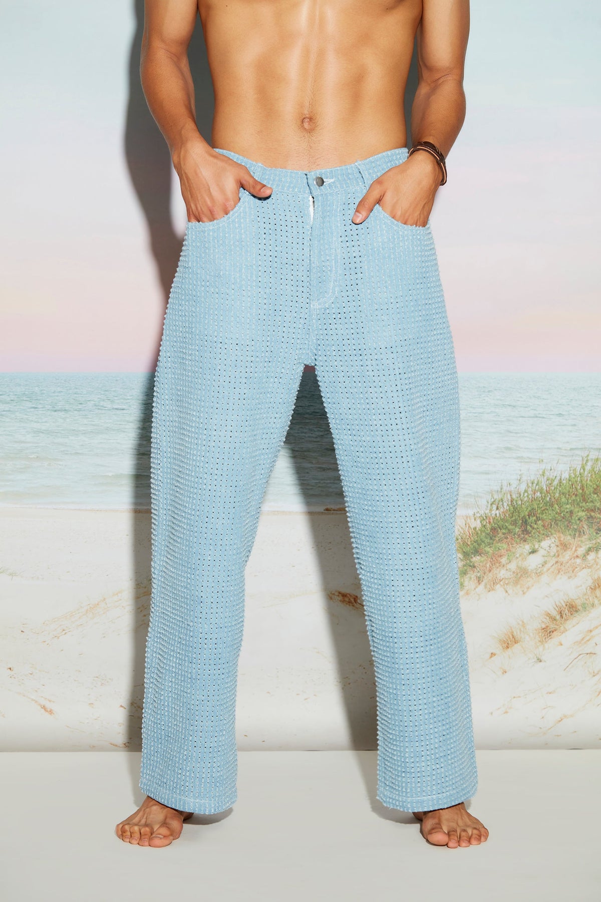 Engineered Distress Denim Baggy Jeans