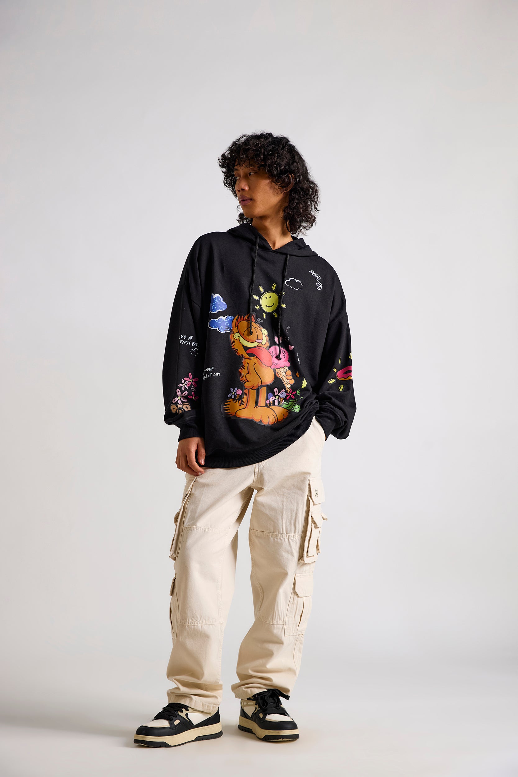 Garfield:Have A Bright Day Men's Oversized Hoodie