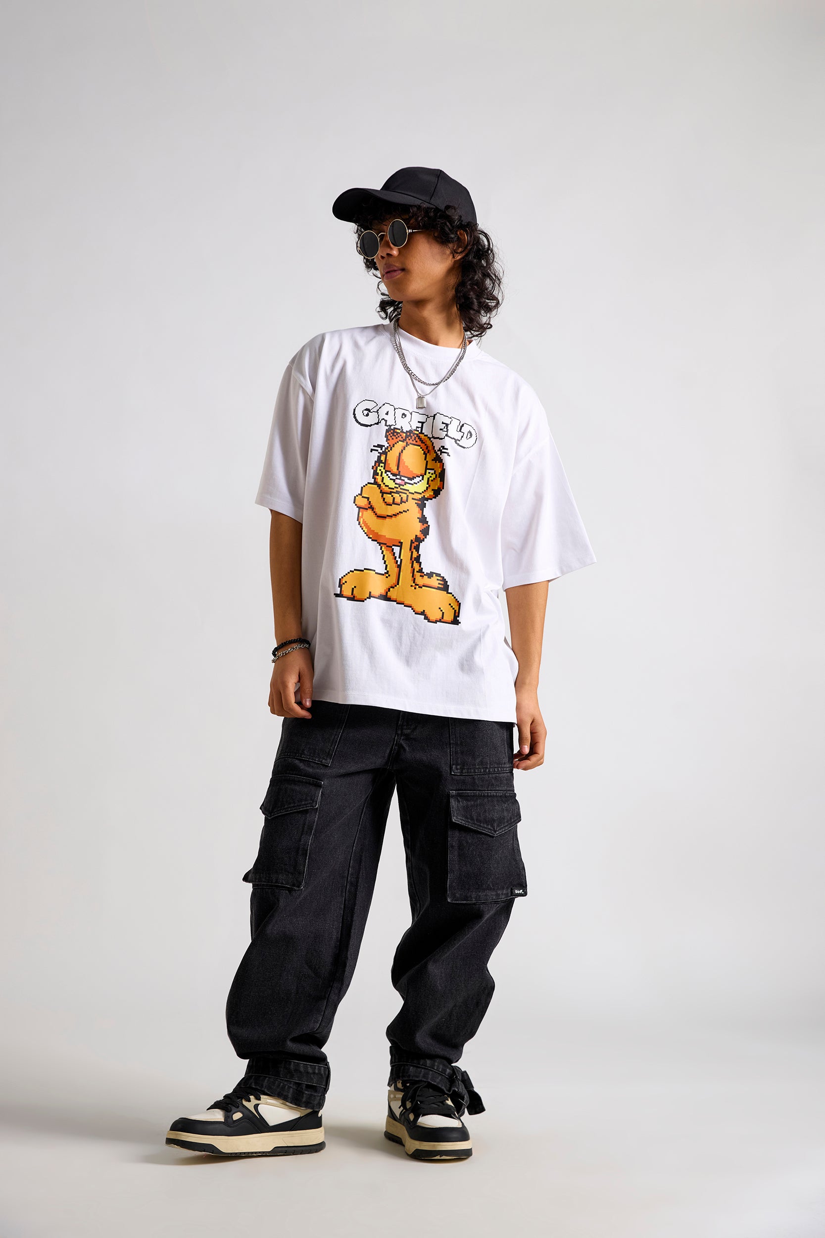 Garfield:Mr. Attitude Men's Oversized T-shirt