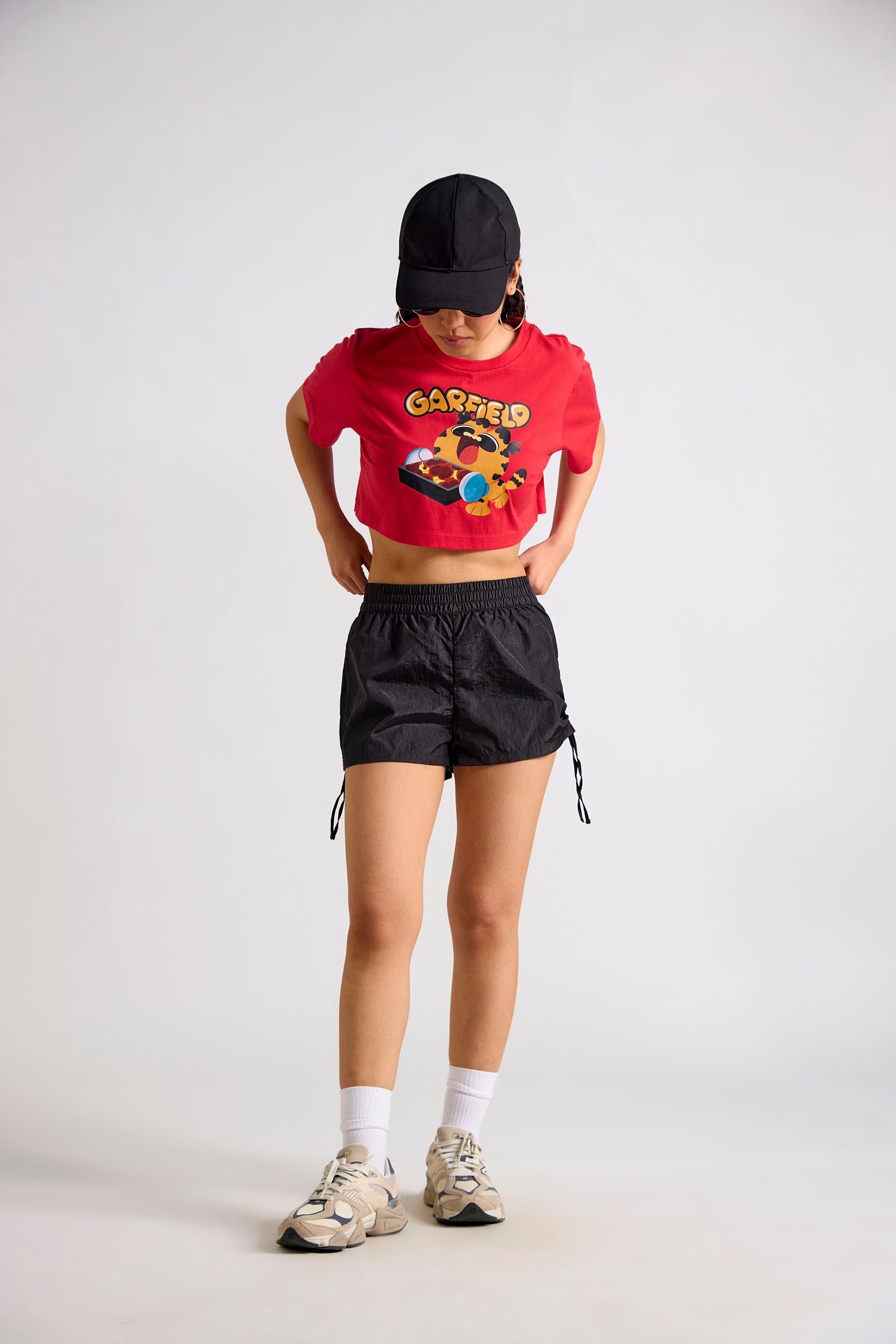 Garfield:Hot Lasagna Crop T-Shirt