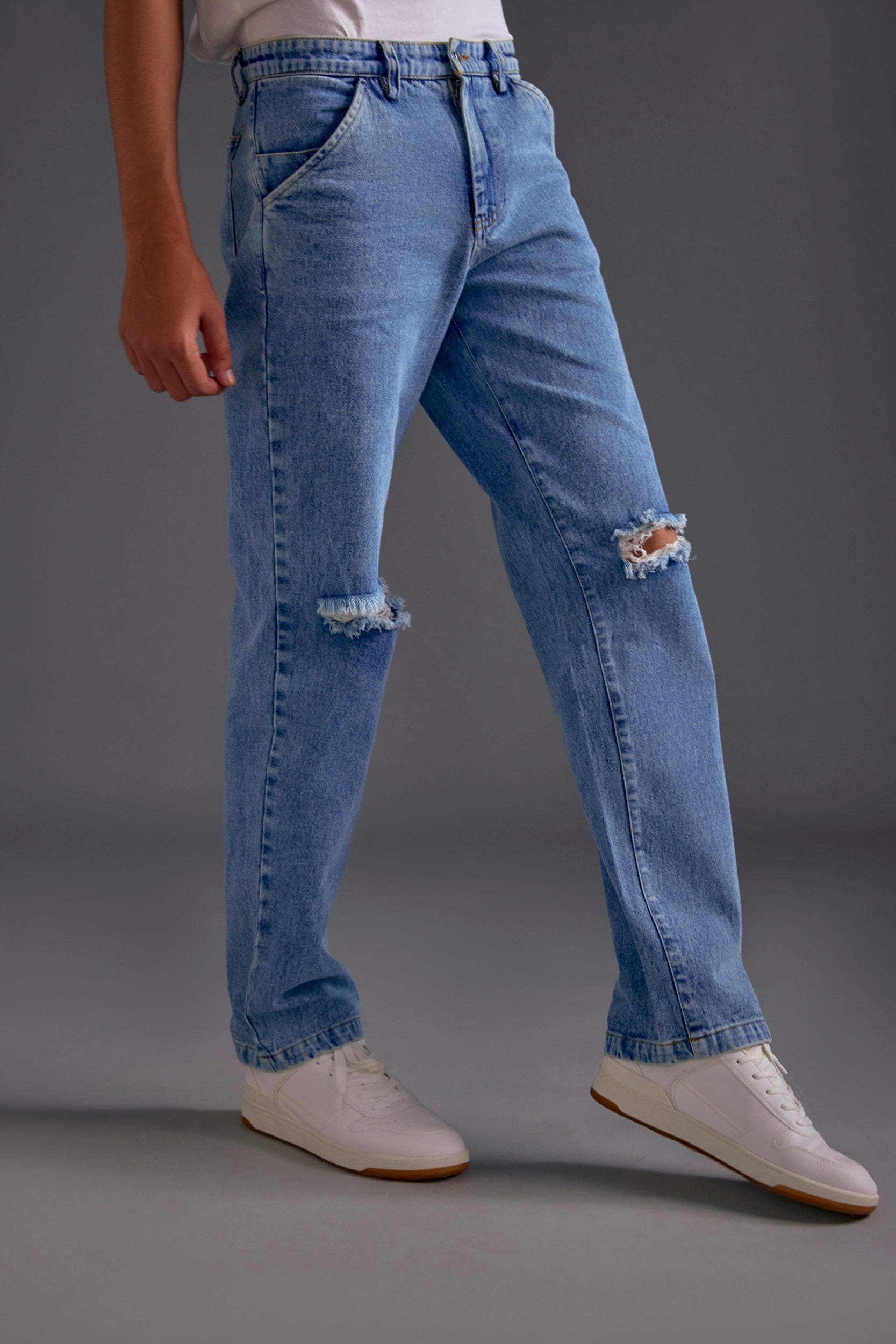 Light Blue Knee-Cut Jeans - Main Image