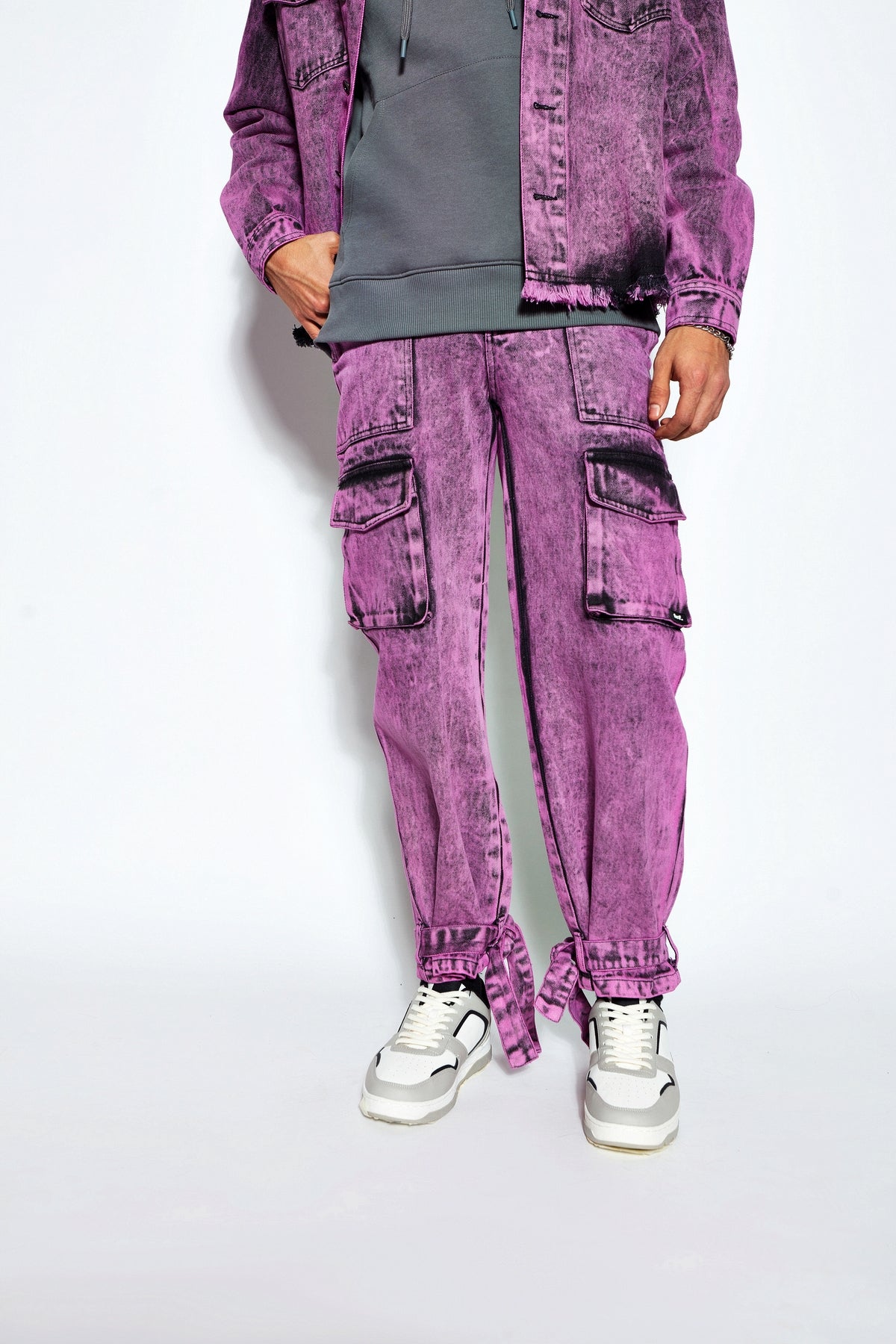 90s Baggy Denim Cargo Jeans- Pink