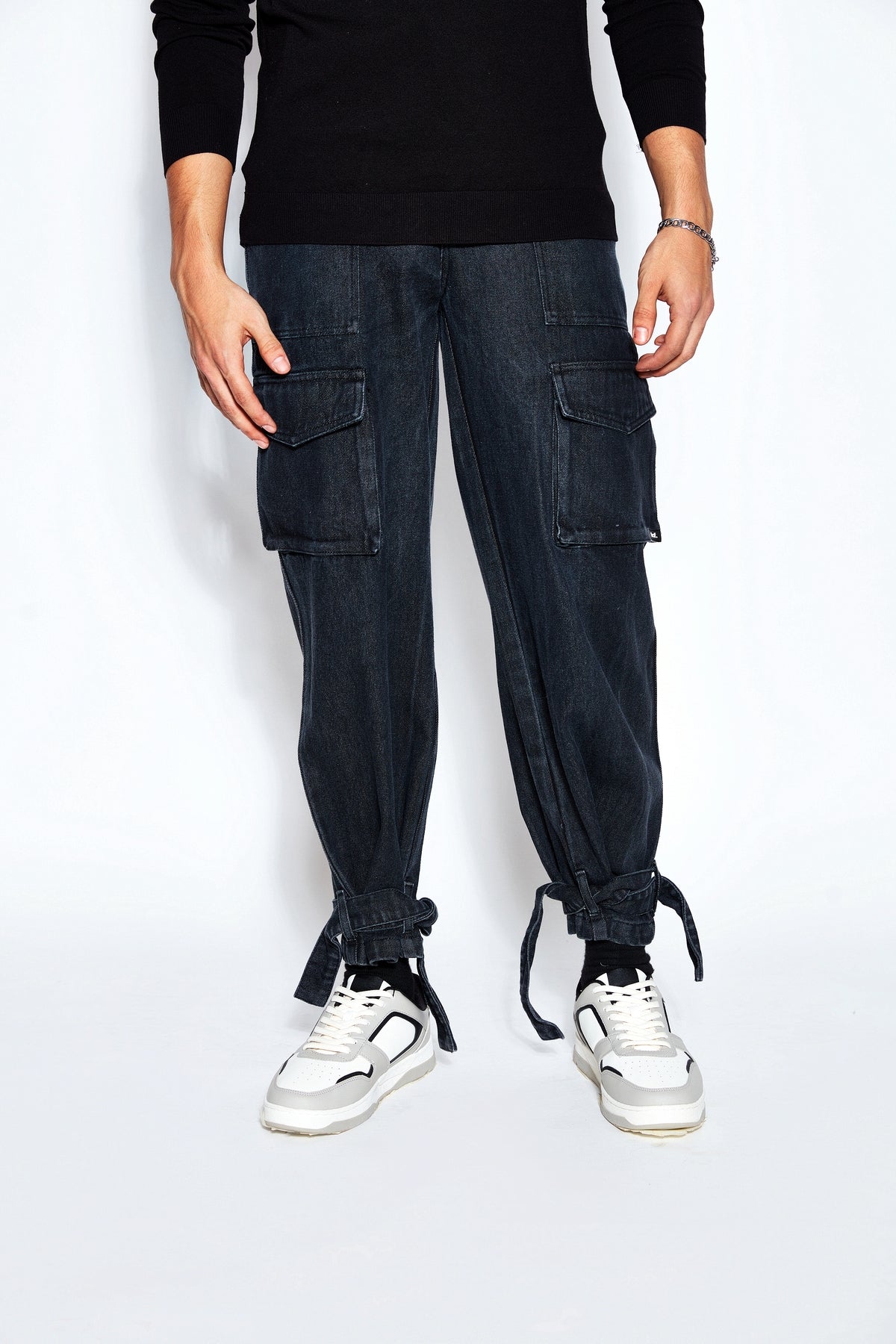 90s Baggy Denim Cargo Jeans- Black