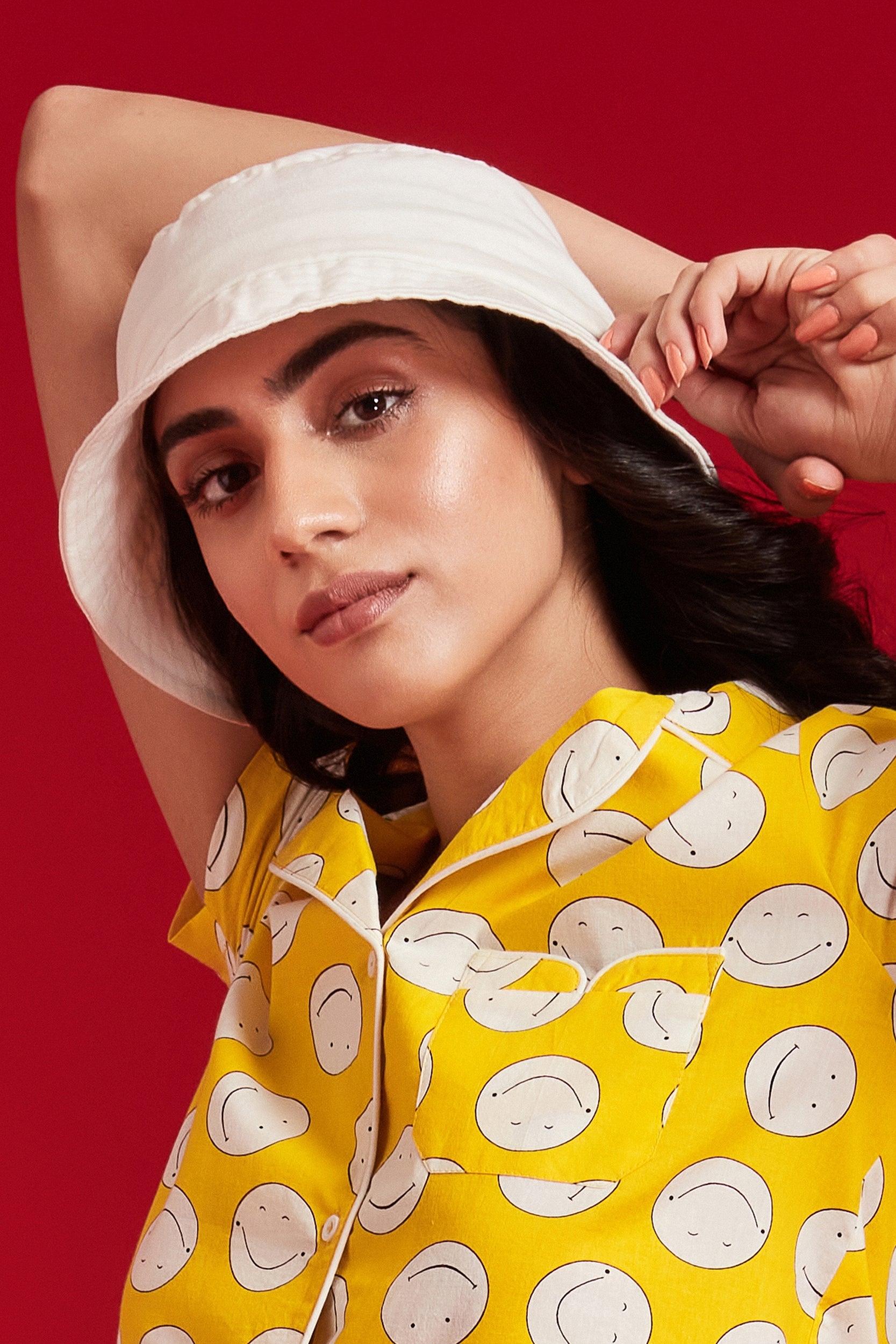White Bucket Hat