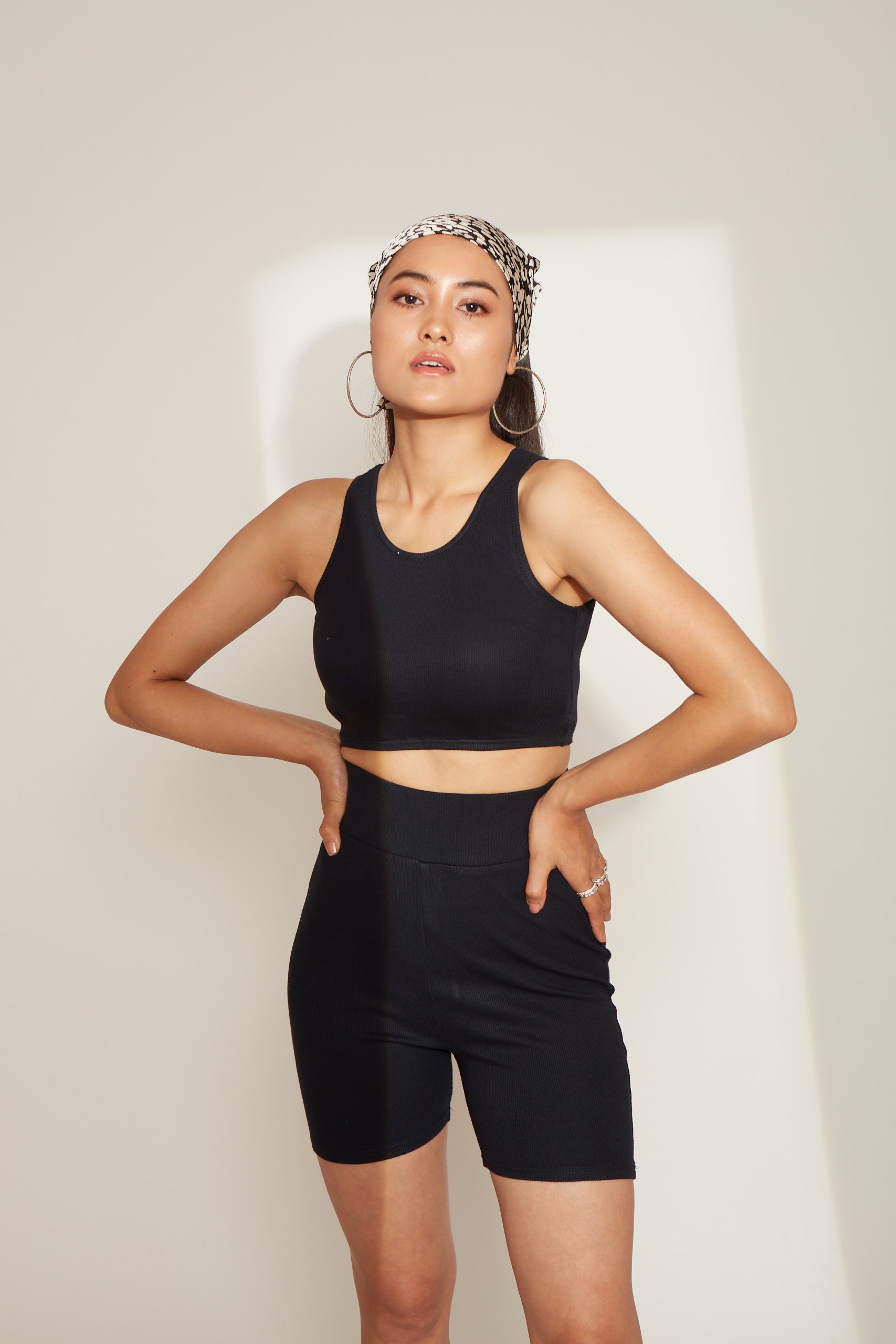 Athleisure Tank Top Cycling shorts-Black1