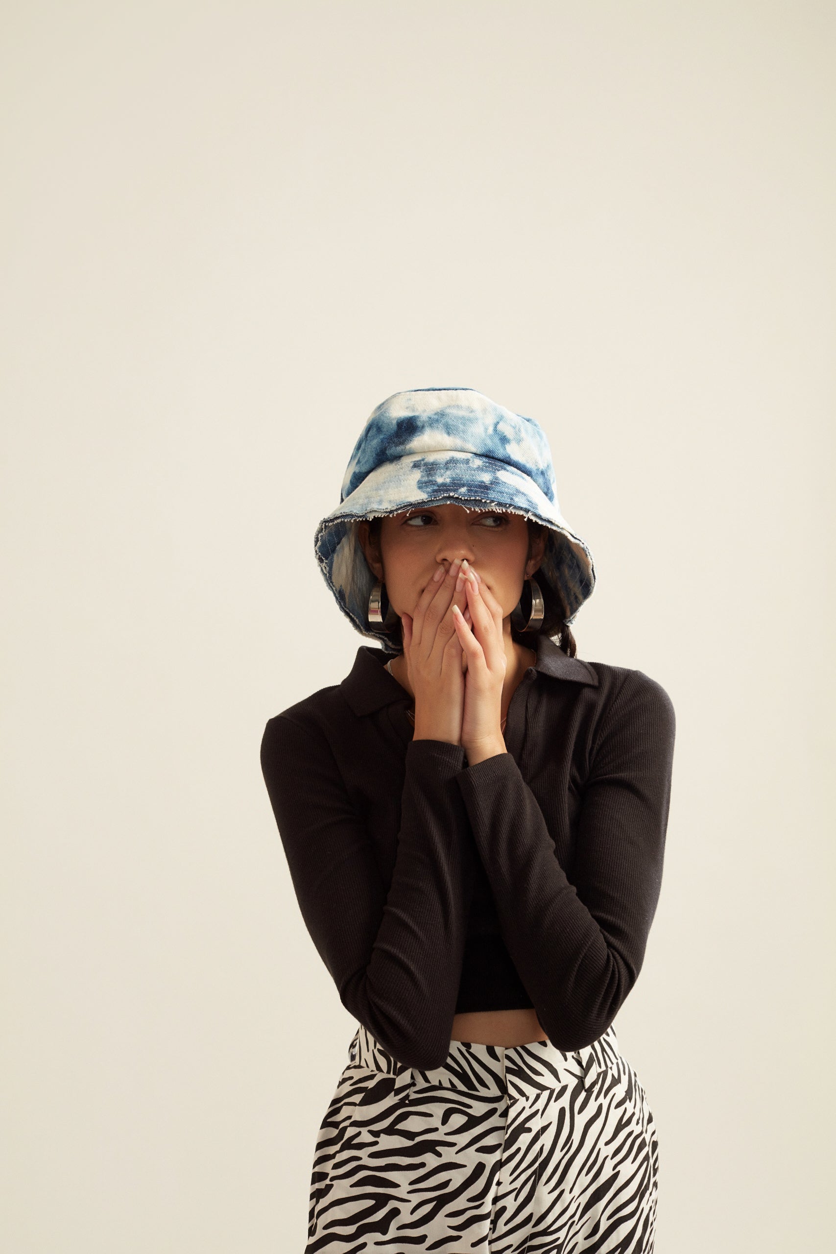 Blue and White Tie-Dye Effect Bucket Hat