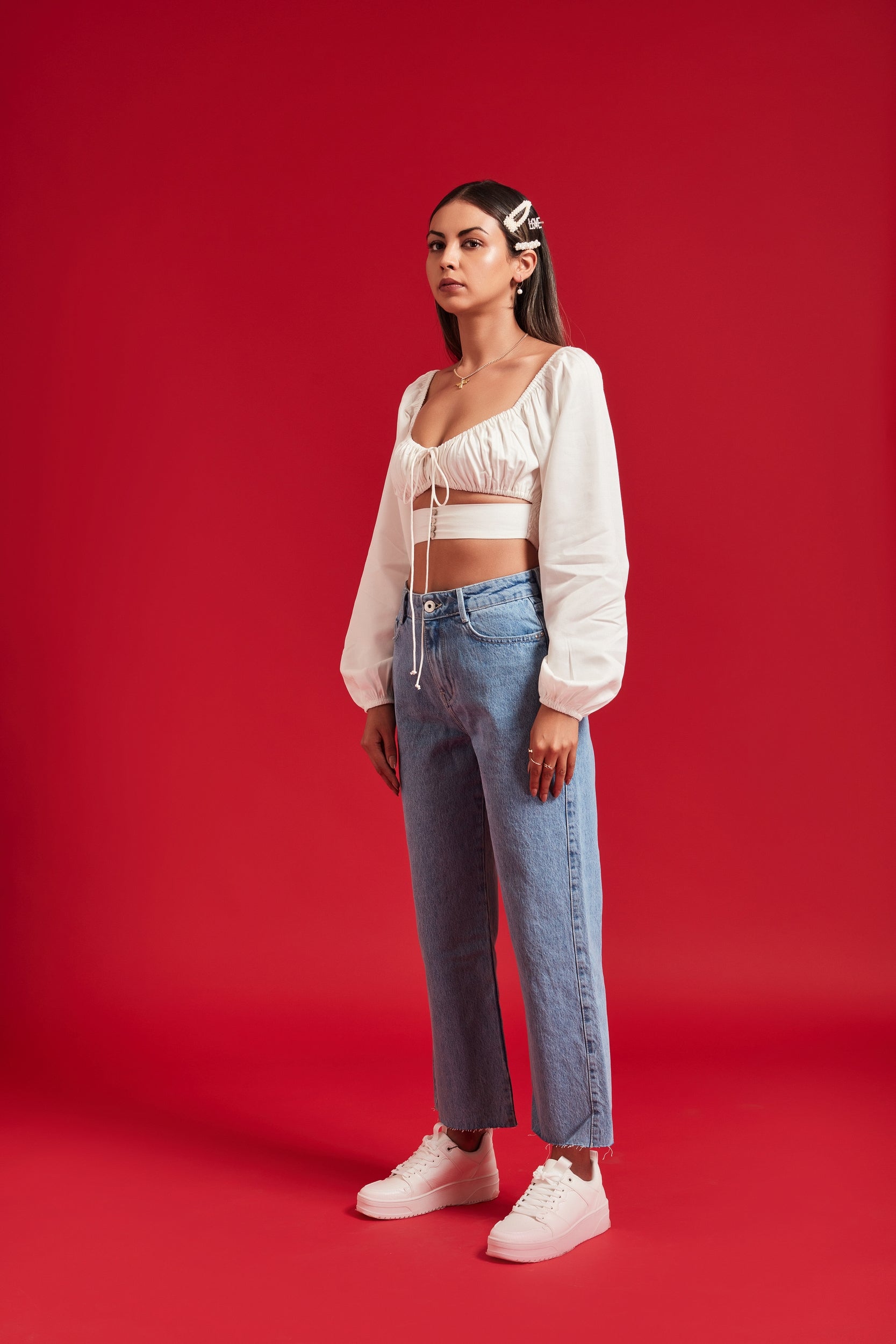 White Full Sleeves Hook & Eye Top