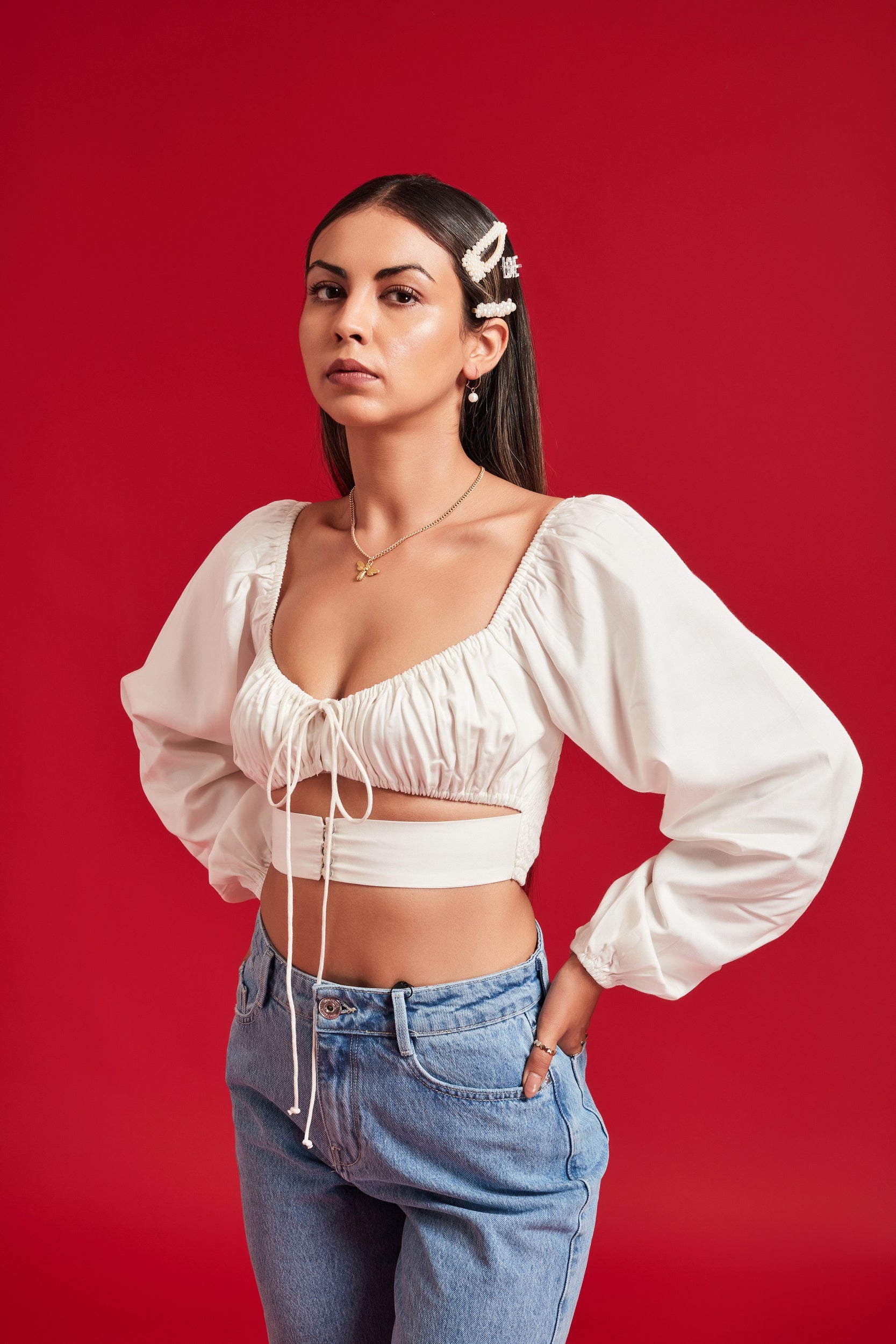 White Full Sleeves Hook & Eye Top