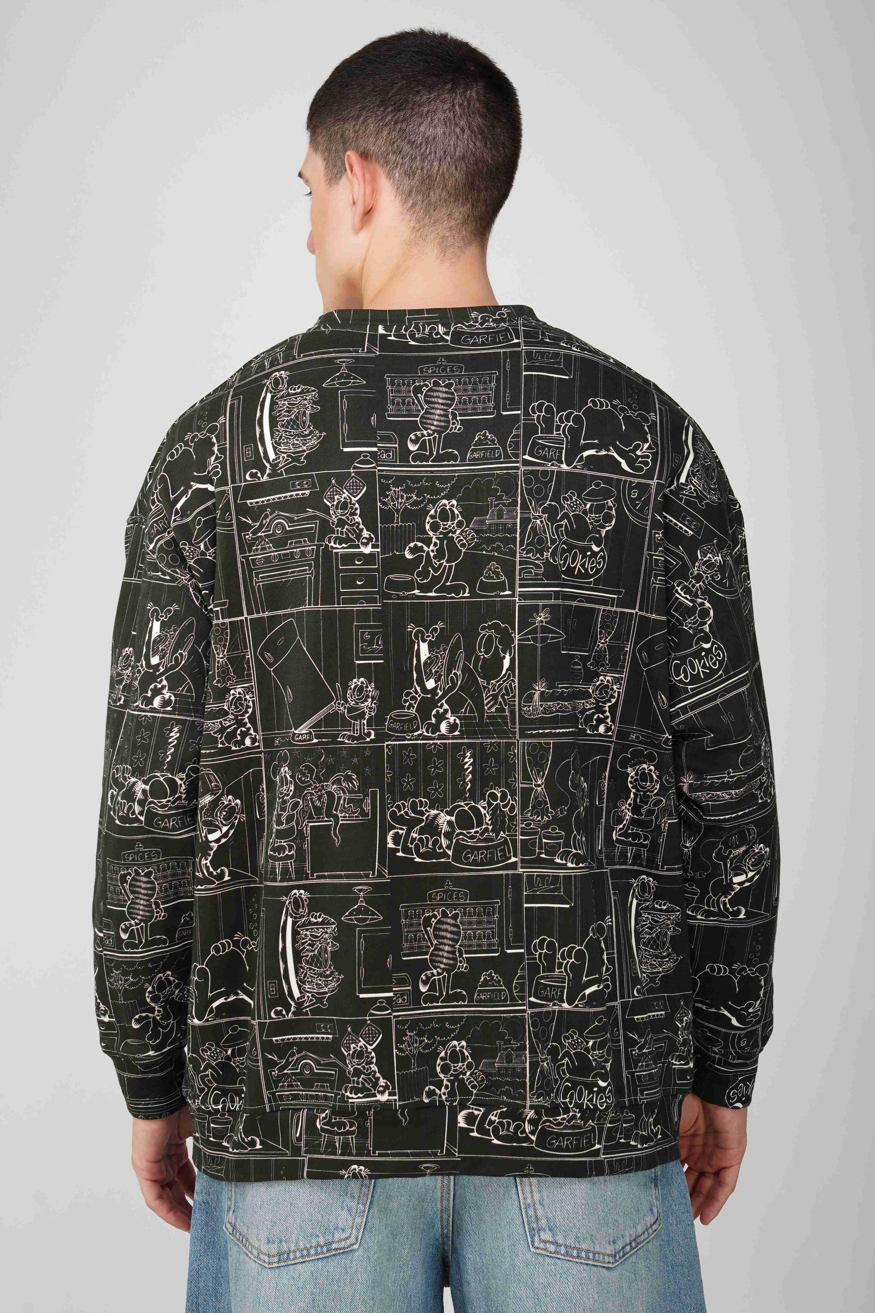 Garfield: Comic Book Printed Oversized Men's Sweatshirt