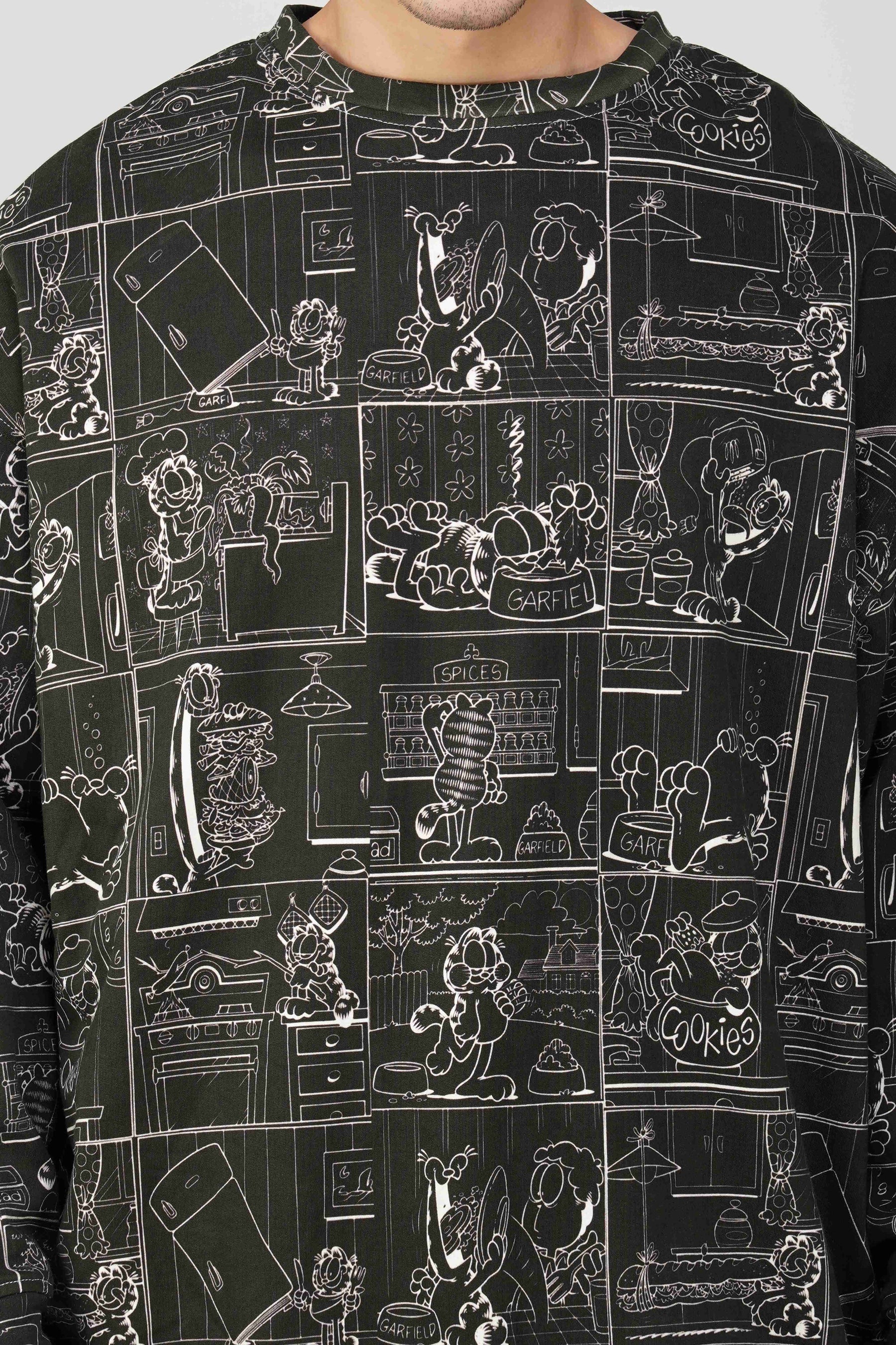 Garfield: Comic Book Printed Oversized Men's Sweatshirt