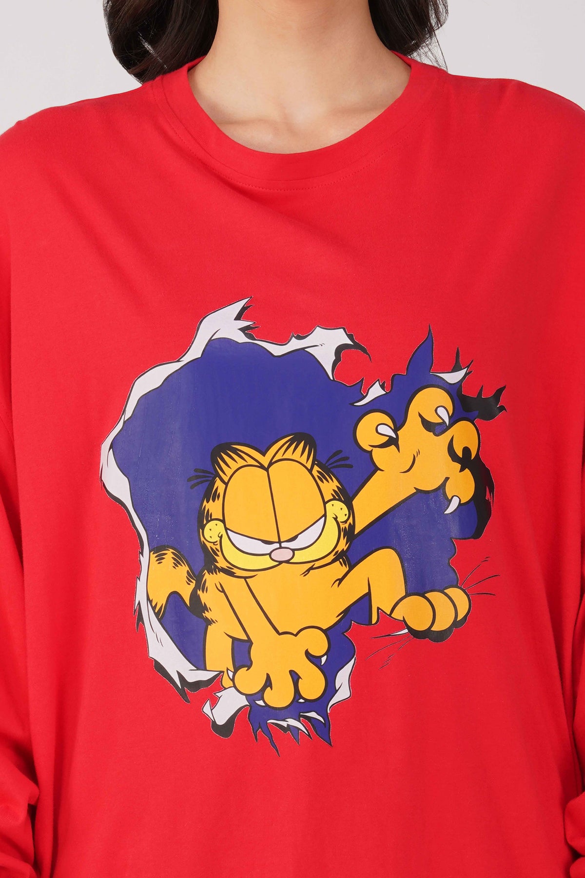 Garfield: Out to Get You Oversized Sweatshirt