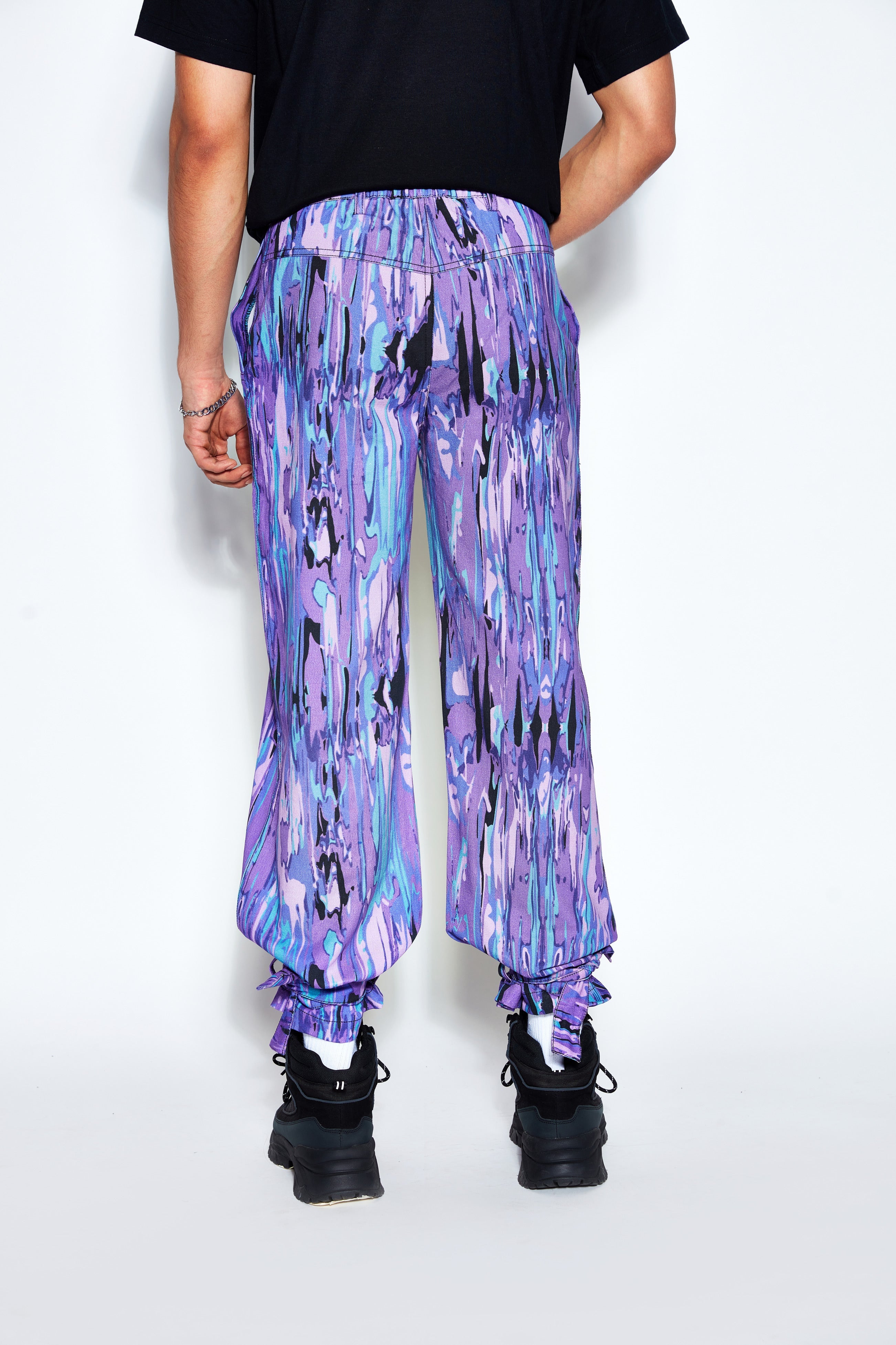 Abstract Print Twill Pants- Purple