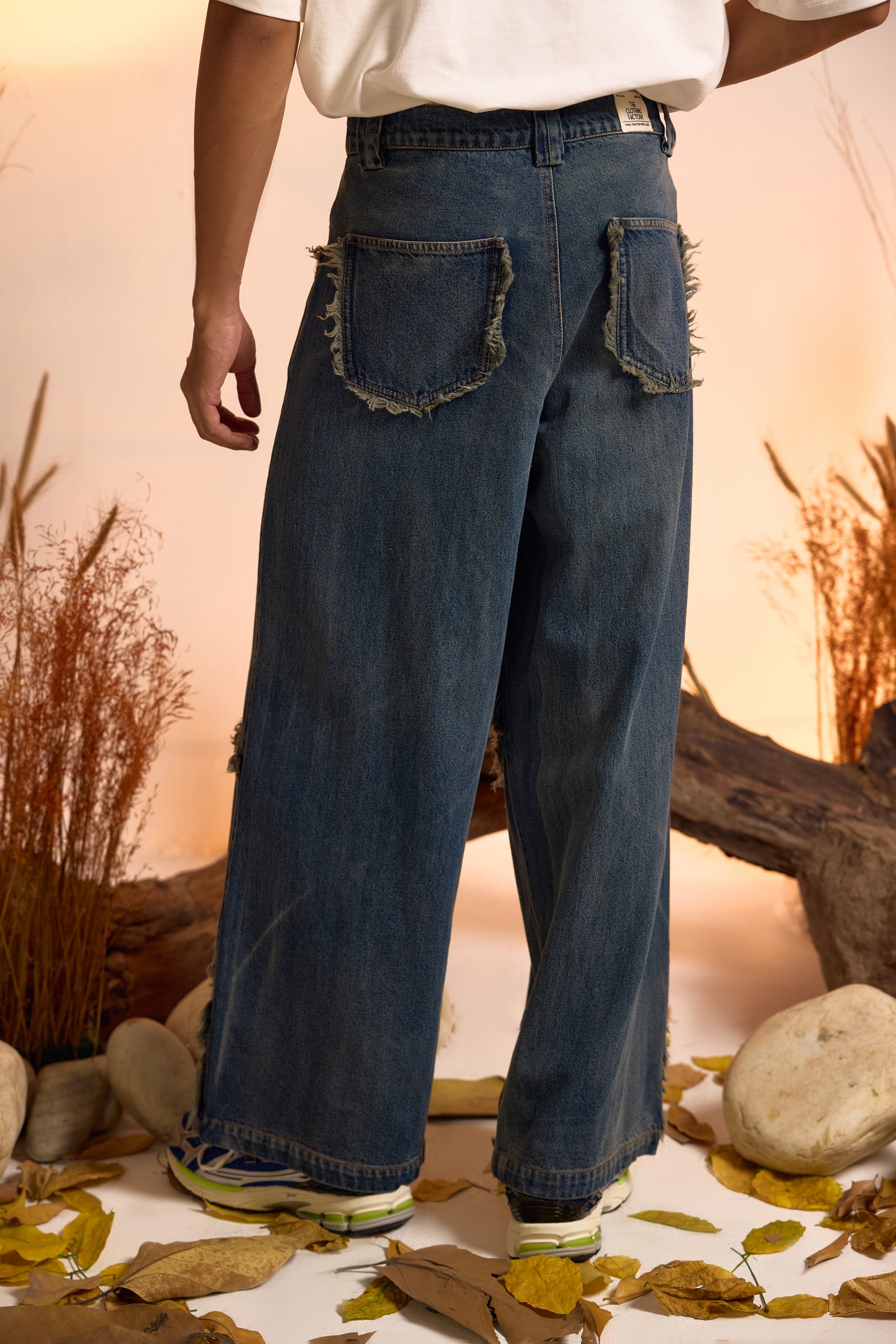 Vintage Wash Distressed Jeans-Men