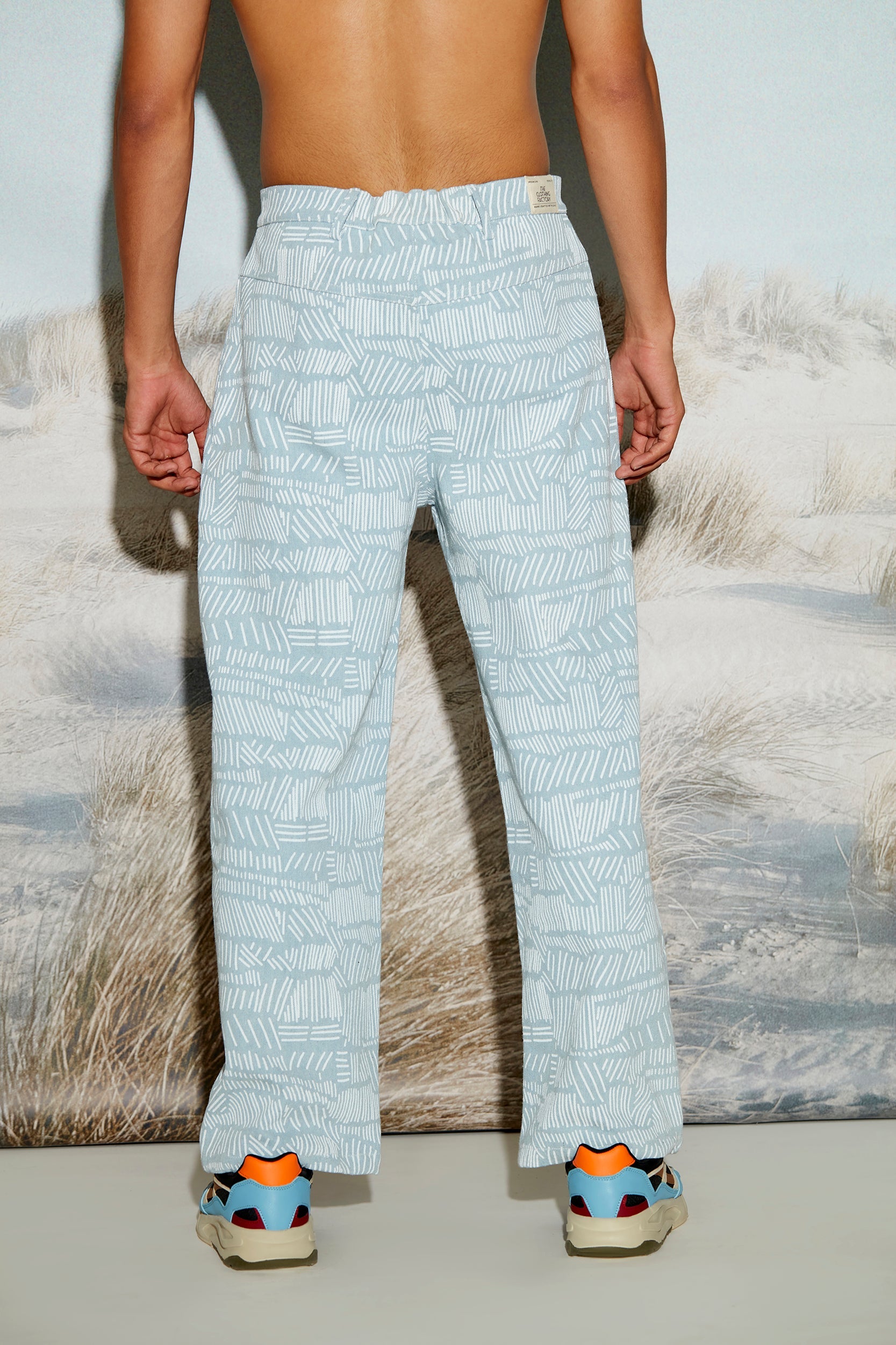 Geometric Print Baggy Jeans