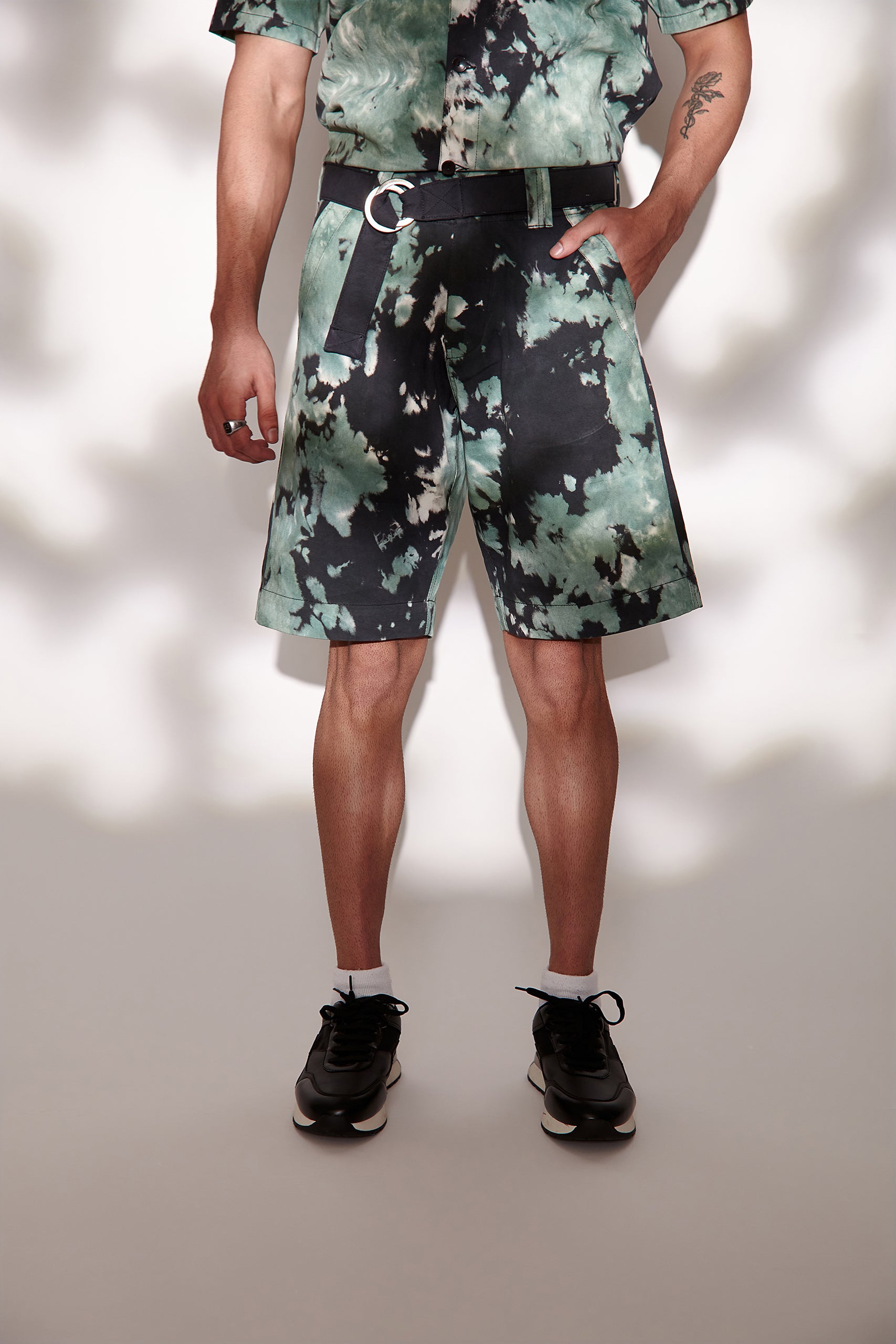 Tie & Dye Twill Men's Shirt and Shorts Set- Green & Black