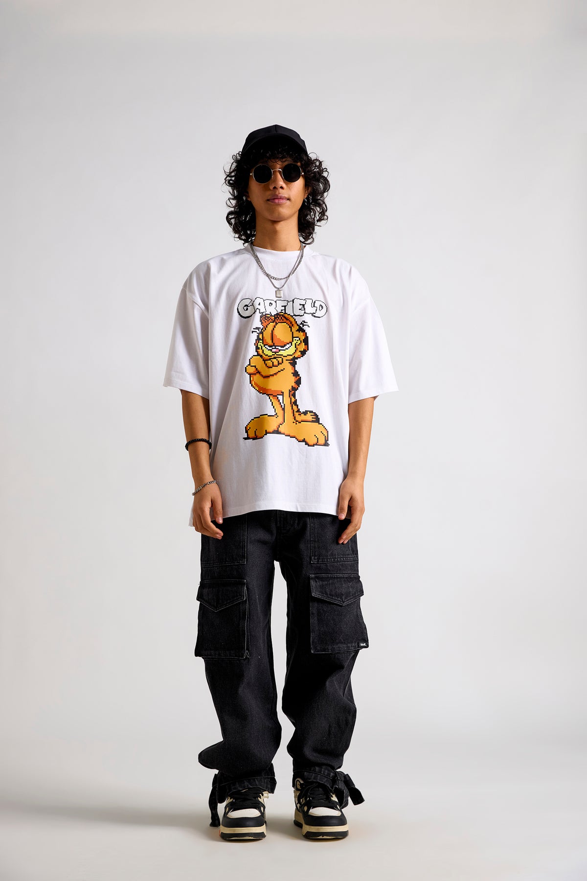 Garfield:Mr. Attitude Men's Oversized T-shirt