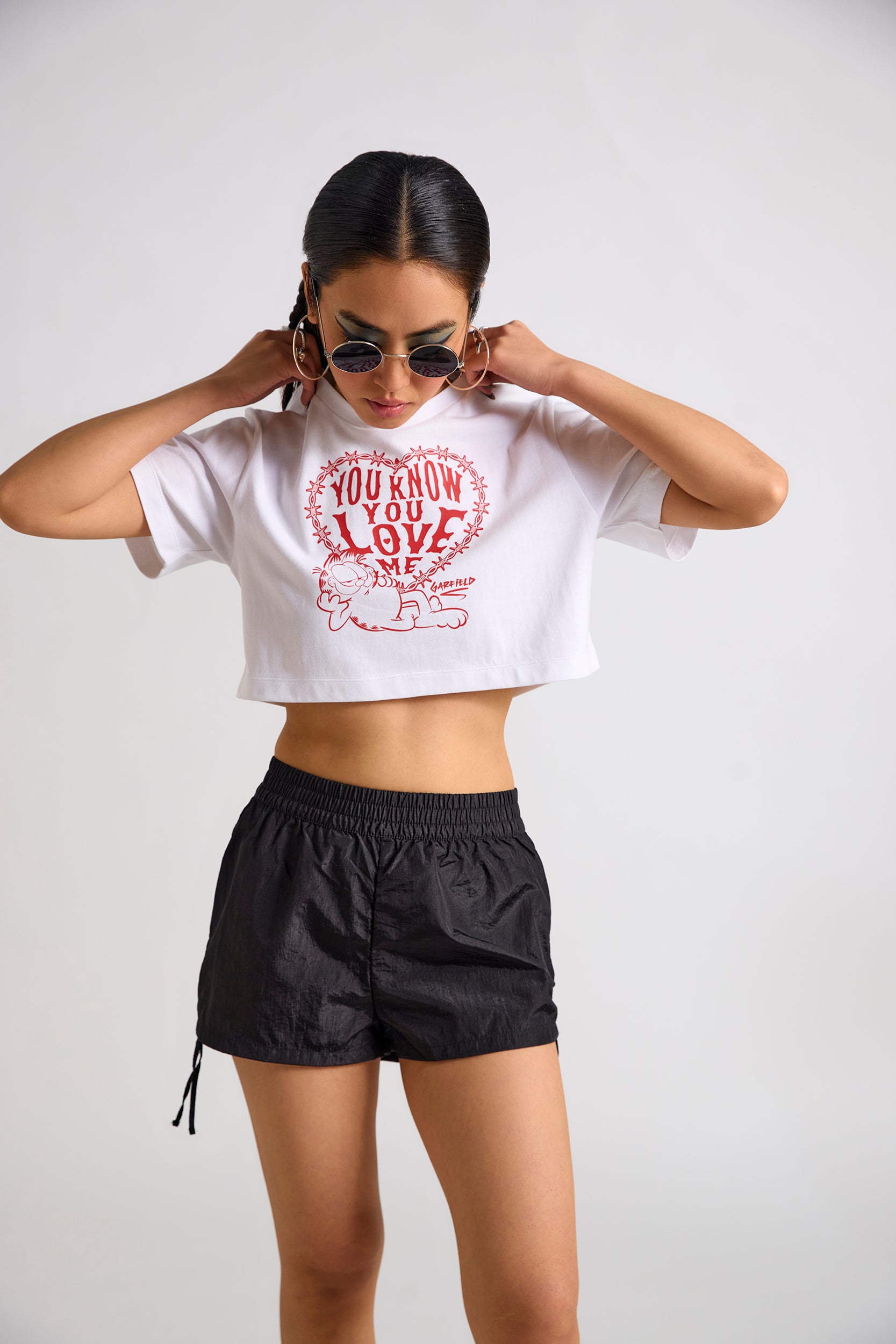 Garfield: You Know You Love Me Crop T-shirt