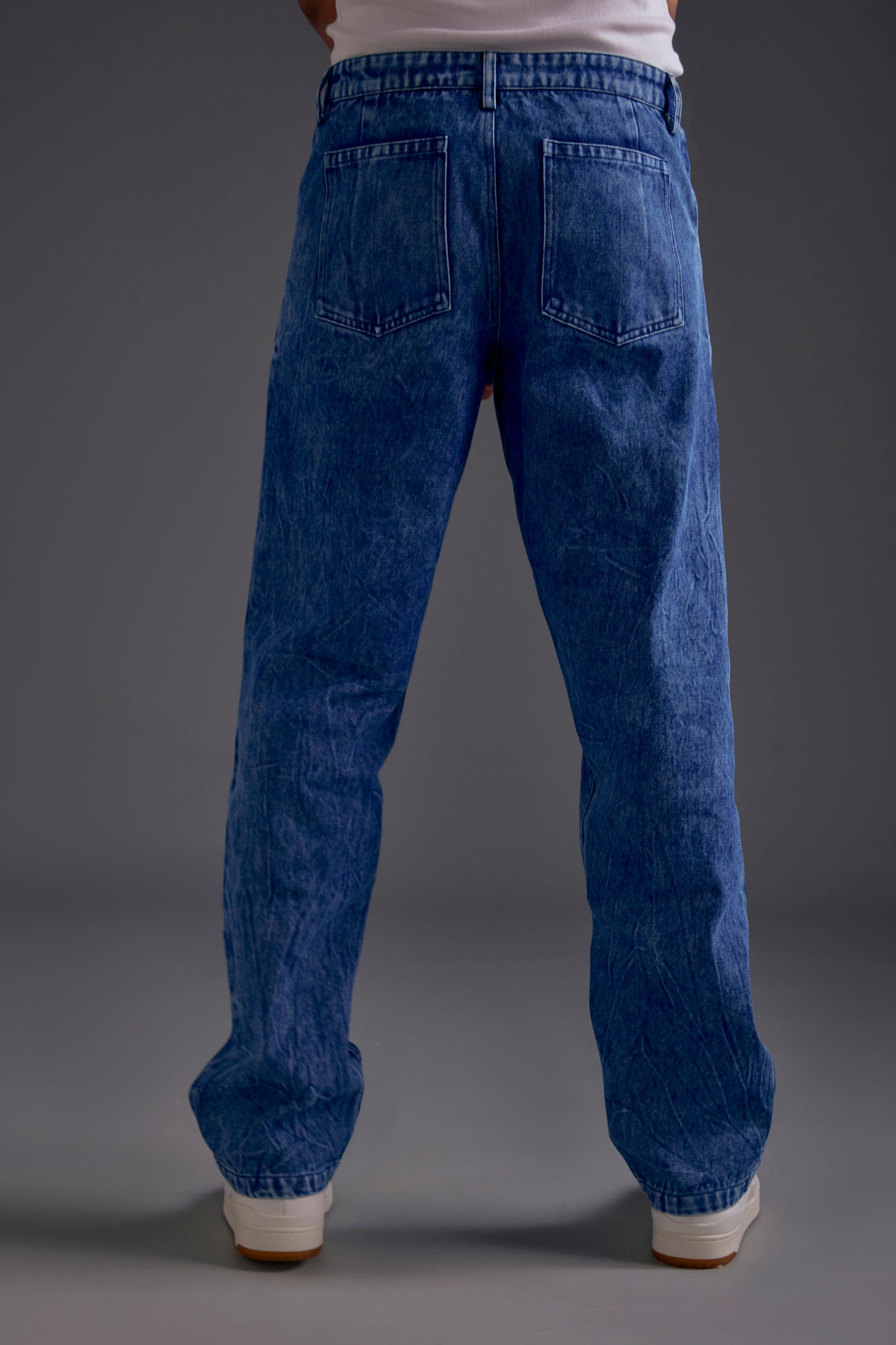Dark Blue Knee-Cut Jeans