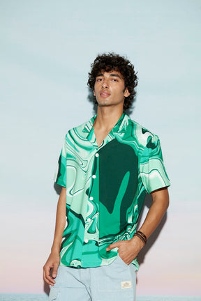 Swirl Print Men’s Resort Shirt-Green