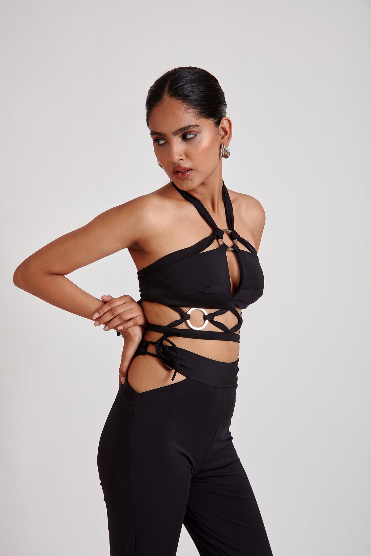 Black O-Ring Cut-Out Top