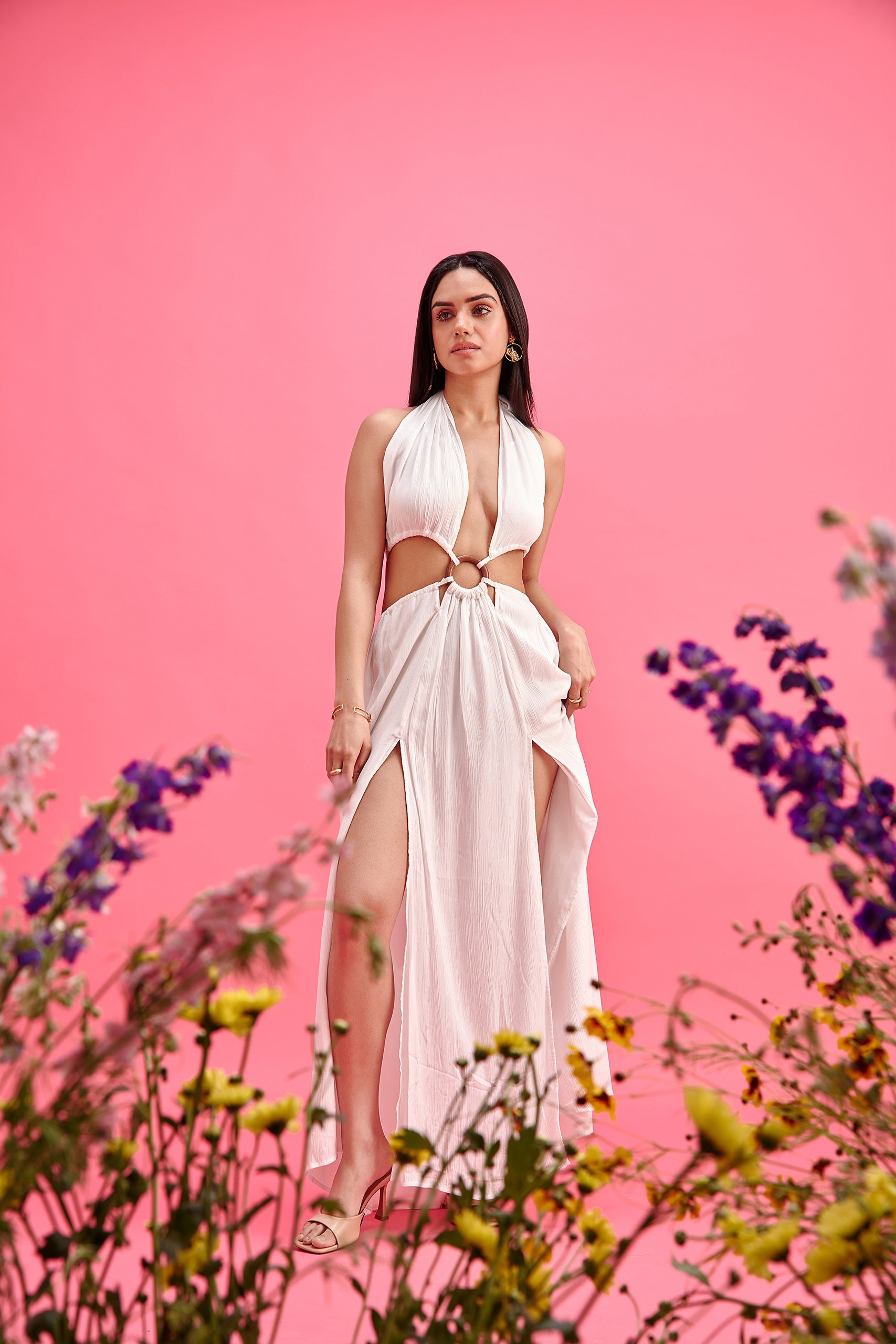 Halter Neck Maxi Dress with Wooden O-Ring Halter Neck Maxi Dress with Wooden O-Ring