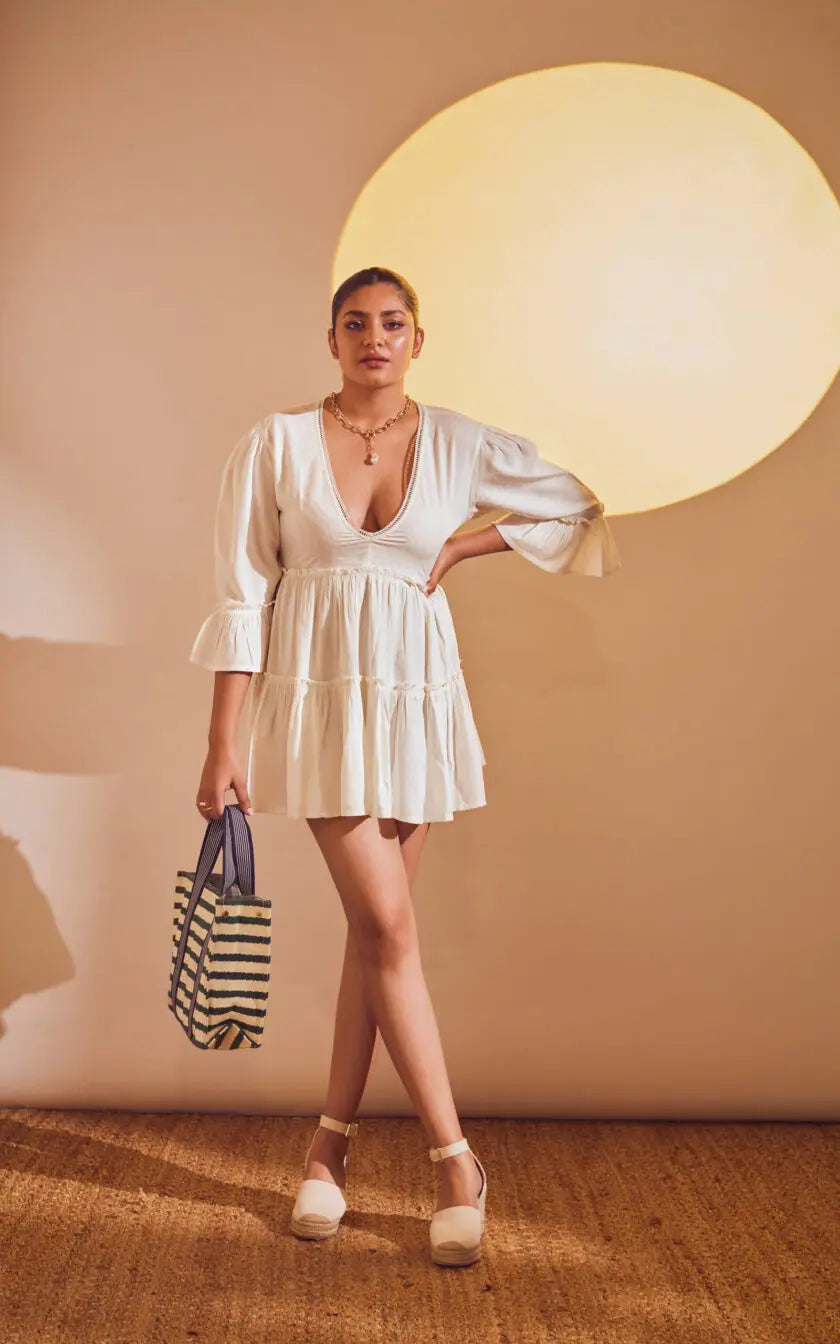 Off White V- Neck Fitted Dress With Lace Detail