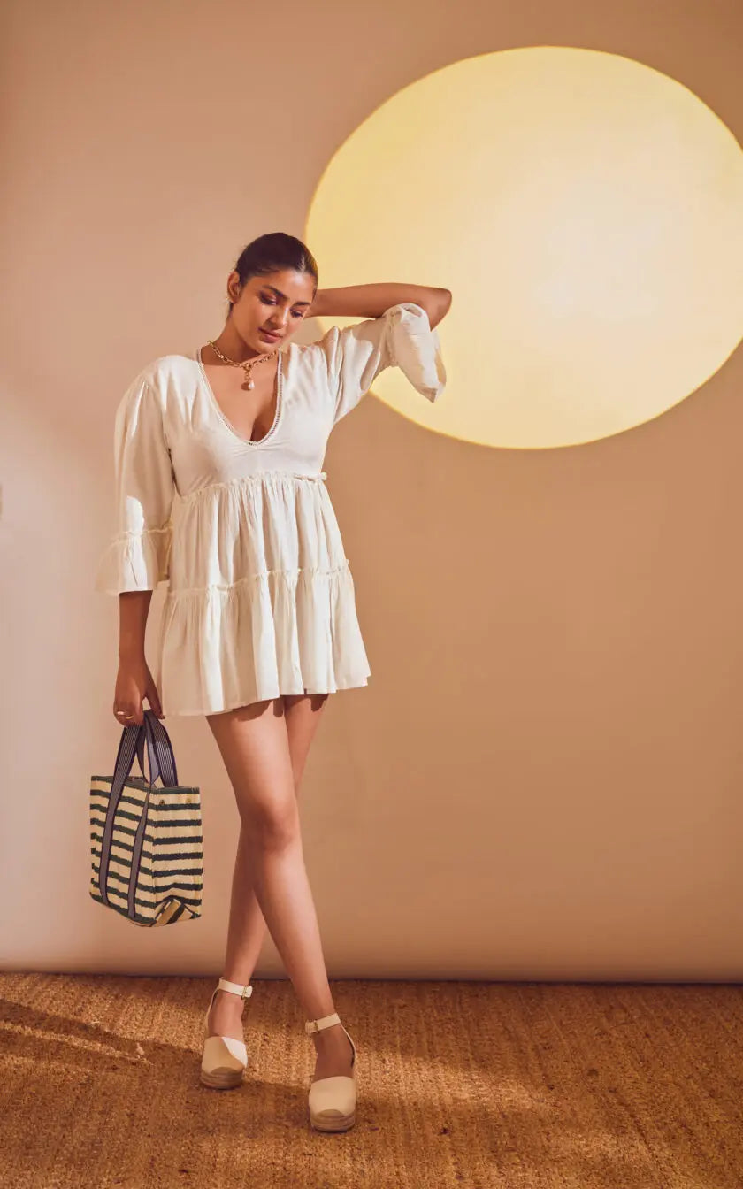 Off White V- Neck Fitted Dress With Lace Detail